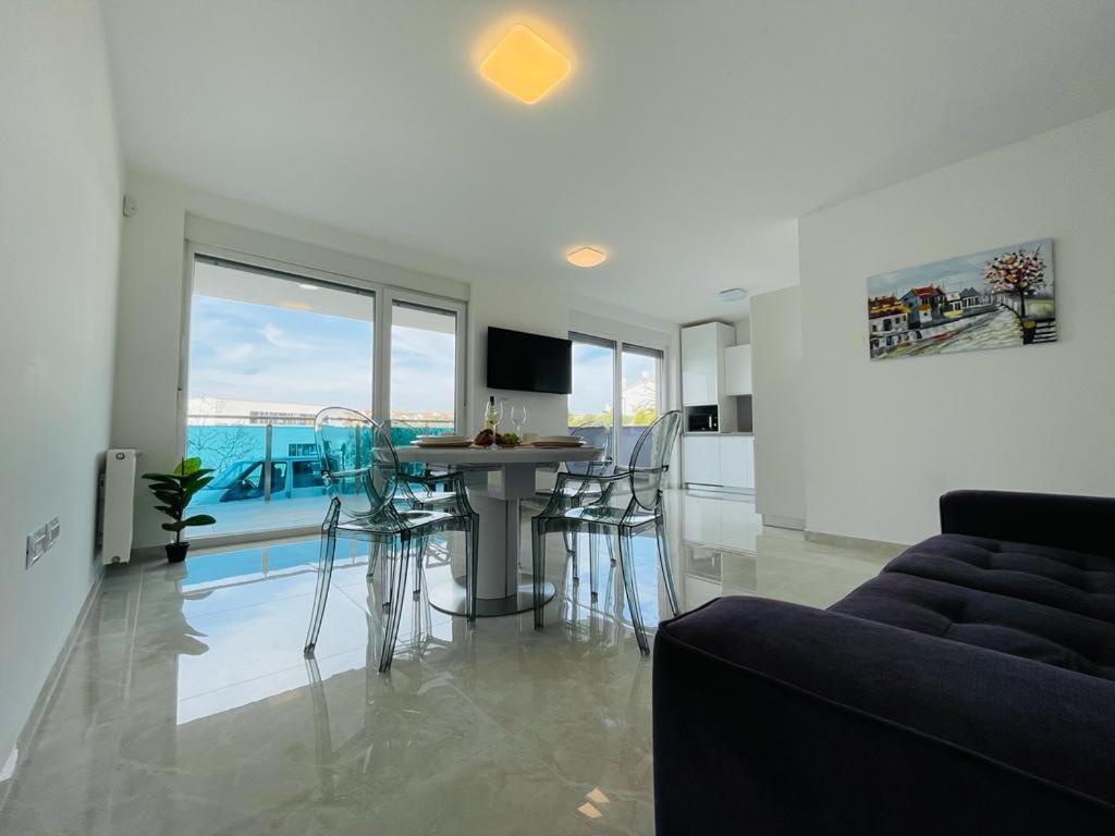 Seascape Residence Pjescana Uvala Exteriör bild